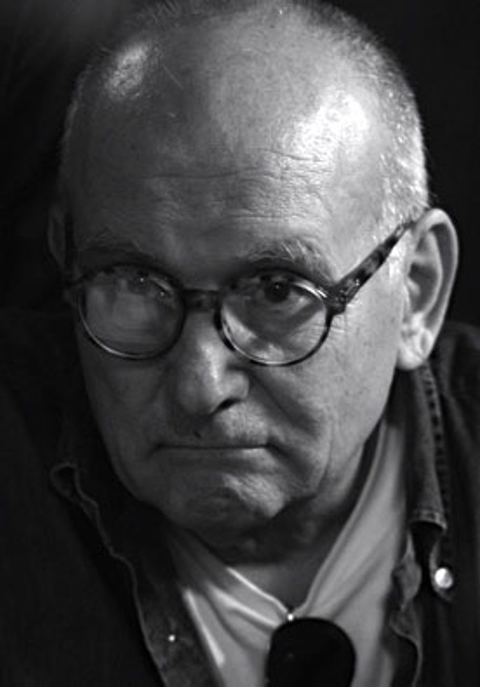 Archivo - Mario Camus, escritor