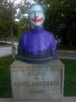 El Ayuntamiento hace un llamamiento a los ciudadanos para que denuncien los actos vandálicos en la ciudad.