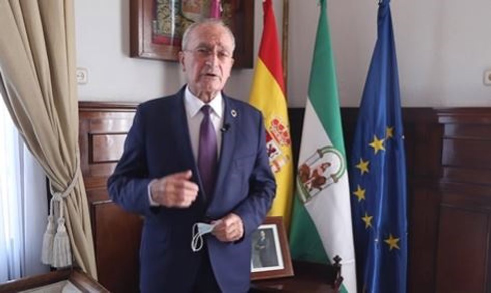 El alcalde de Málaga, Francisco de la Torre, durante un mensaje en un vídeo