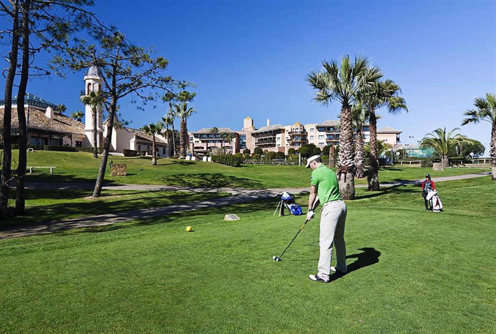 Archivo - Campo de golf de Huelva.