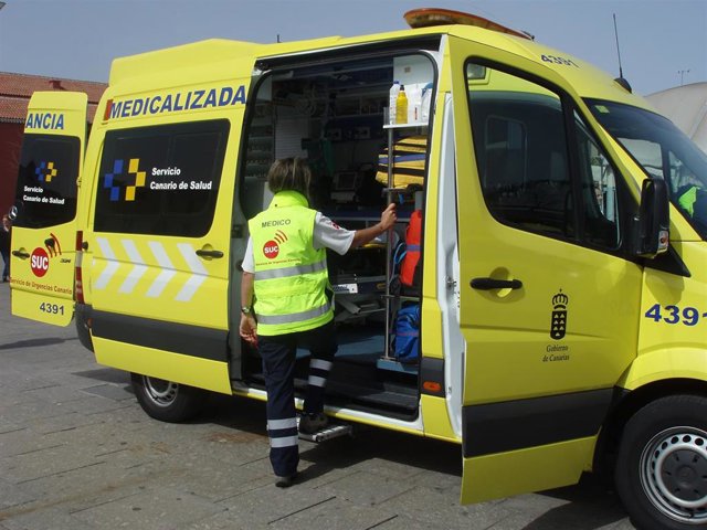 The SCS has medical equipment and means on La Palma to attend to evacuated people Archive - SUC Medicalized Ambulance