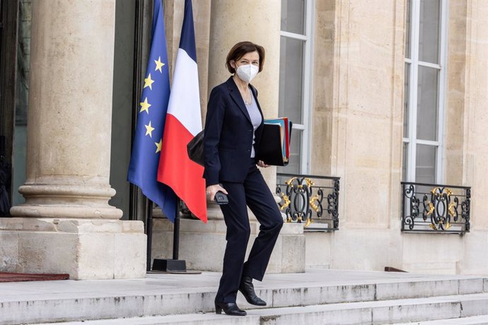 Archivo - 28 April 2021, France, Paris: French Minister of the Armed Forces Florence Parly leaves the Elysee Palace after the Council of Ministers meeting. Photo: Sadak Souici/Le Pictorium Agency via ZUMA/dpa