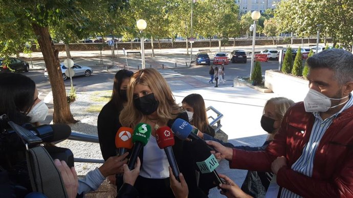 La letrada Barbara Royo, quien defiende a la familia afectada por el kamikaze de la M50