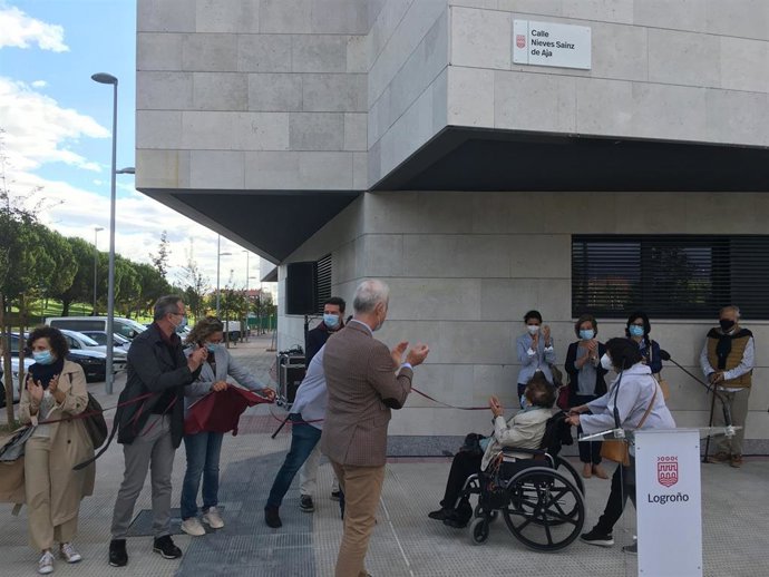 Nieves Sáinz de Aja ya tiene su calle en Logroño