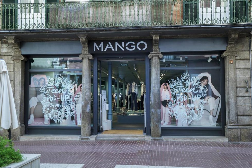 Tienda Pop-up de Mango para jóvenes