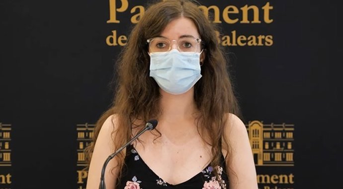 La portavoz adjunta de Unidas Podemos en el Parlament, Esperana Sans, en rueda de prensa.