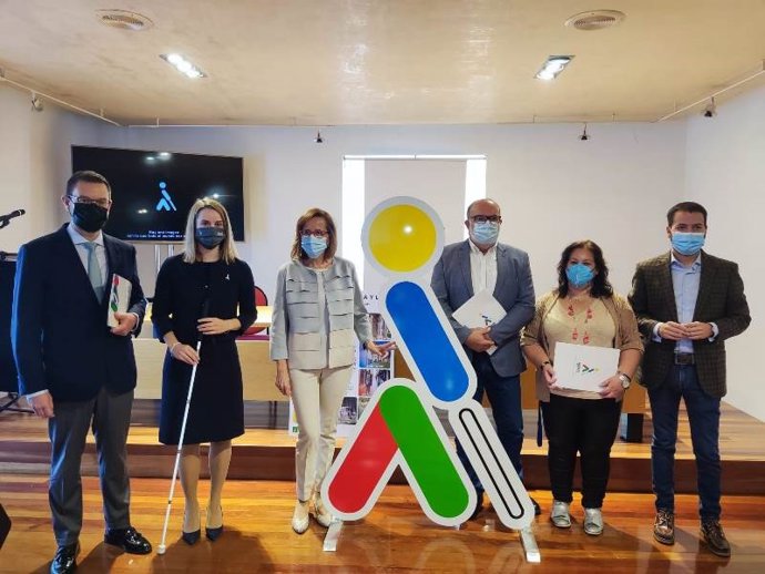 Presentación del nuevo logo 'Oncelio' y del Día de la ONCE en Soria.