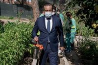 Enrique López llama a la responsabilidad individual para evitar macrobotellones y pide a la UCM que advierta previamente