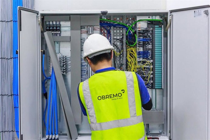 Electricista de Obremo.