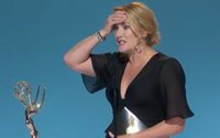 El alegato de Kate Winslet en los Emmy 2021 en favor de las madres y mujeres imperfectas: "Nos sentimos valoradas"