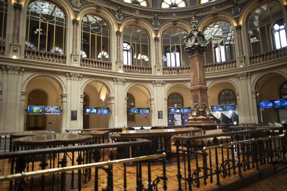 Archivo - Interior del Palacio de la Bolsa