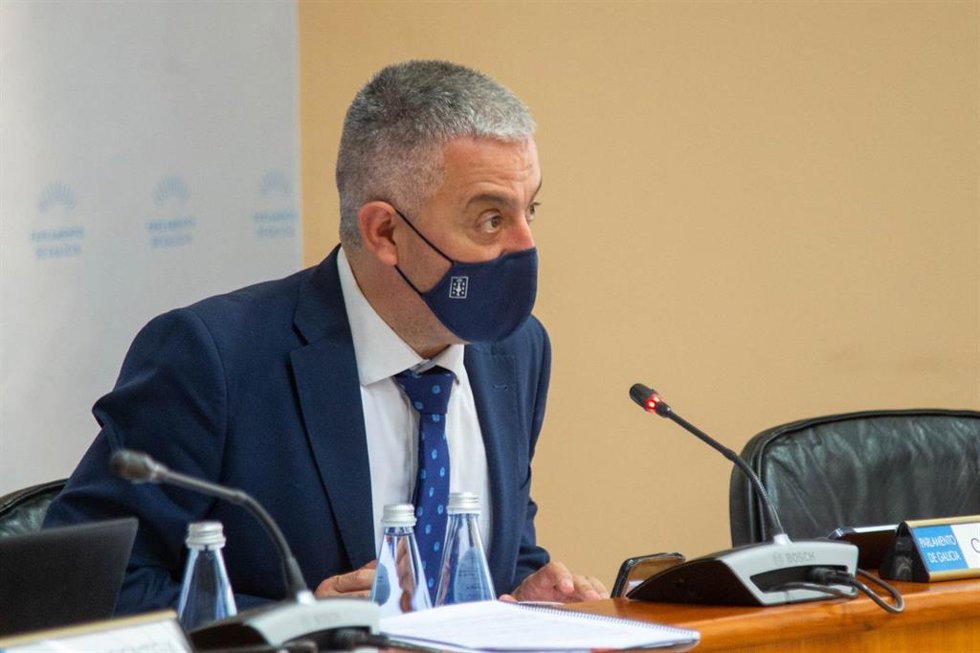 Archivo - El secretario xeral de Política Lingüística, Valentín García, durante una comparecencia parlamentaria