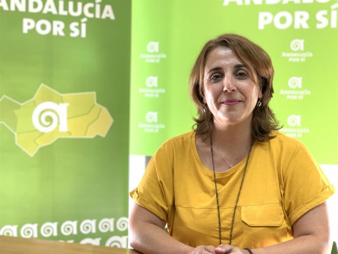 La portavoz de AxSí en Alcalá, Lola Aquino.