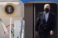 Biden espera poder hablar con Macron tras la polémica por el acuerdo militar con Australia