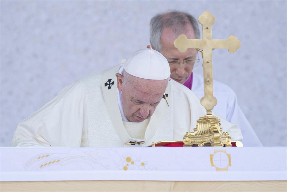 El Papa duranrte su viaje a Eslovaquia