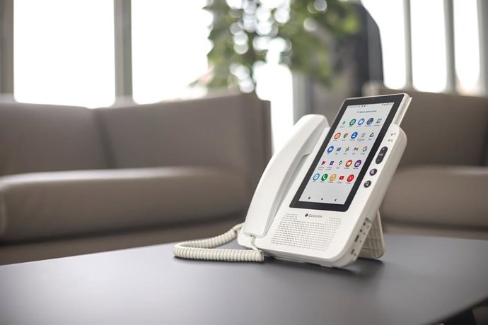 Archivo - Teléfono híbrido de CoCCom