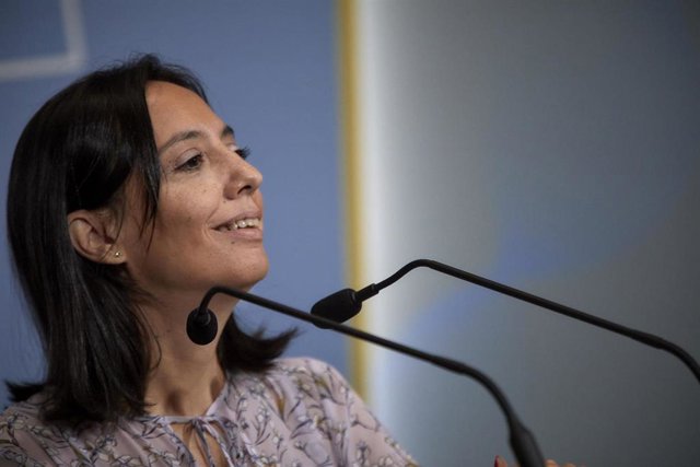 La delegada del Gobierno en la Comunidad de Madrid, Mercedes González, ofrece un rueda de prensa en la sede de la Delegación
