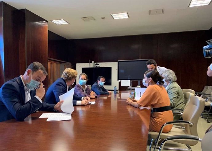 Instituciones se reúnen para tratar sobre el Consorcio del Casco Antiguo de BAdajoz