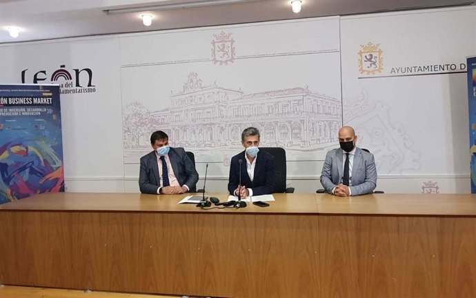 El concejal de Hacienda, Carmelo Alonso, encabeza la presentación del proyecto León Bussines Market.