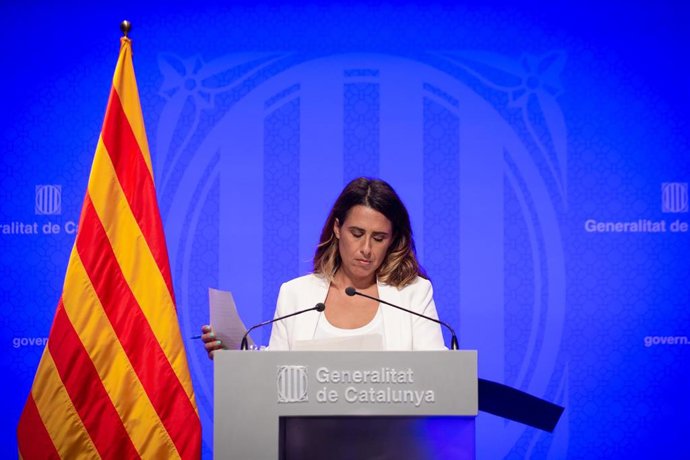 La portavoz del Govern de la Generalitat, Patrícia Plaja, ofrece una rueda posterior al Consell Executiu, a 21 de septiembre de 2021, en Barcelona, Cataluña, (España). La portavoz ha anunciado este martes que el Ejecutivo catalán ha aprobado su plan de 