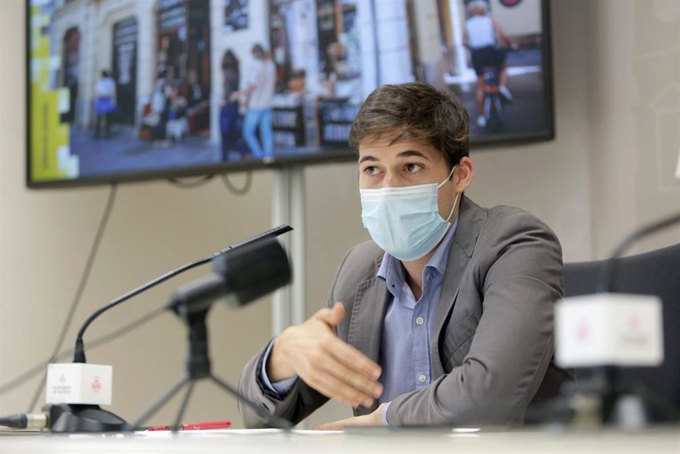 Archivo - El concejal de Hacienda y actual portavoz socialista en el Ayuntamiento de Valncia,  Borja Sanjuán, en una imagen de archivo. 