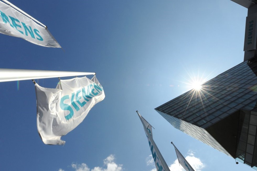 Archivo - Siemens refuerza su apuesta por España con la inauguración del Centro de Excelencia Cesena