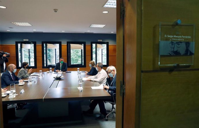 Primera reunión para la negociación del Estatuto con IU.