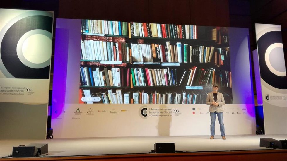 El catedrático en el área de Ciencias de la Computación e Inteligencia Artificial de la Universidad de Málaga, Francisco Vico, durante la segunda jornada del II Congreso de Innovación Social Magallanes-Elcano.