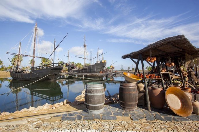 Archivo - Muelle de las Carabelas.