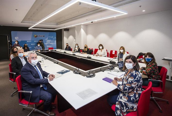 Reunión de la Mesa contra la trata de mujeres y niñas con fines de explotación sexual