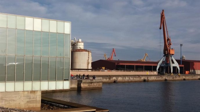 Archivo - Puerto de El Musel de Gijón