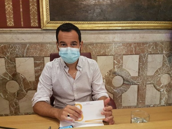 El concejal Daniel González Rojas, en el Pleno, en foto de archivo.