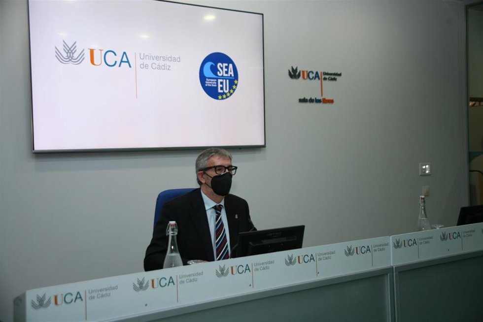 Francisco Piniella, rector de la Universidad de Cádiz