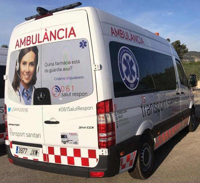 Archivo - Ambulancia de Baleares