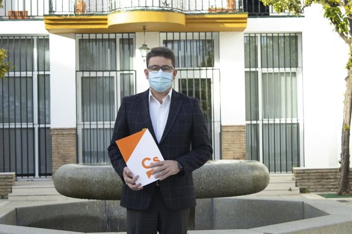 El portavoz de Cs en el Ayuntamiento de Palomares, Manuel Benjumea