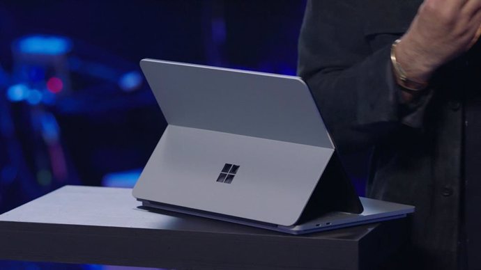 Microsoft Surface Laptop Studio.