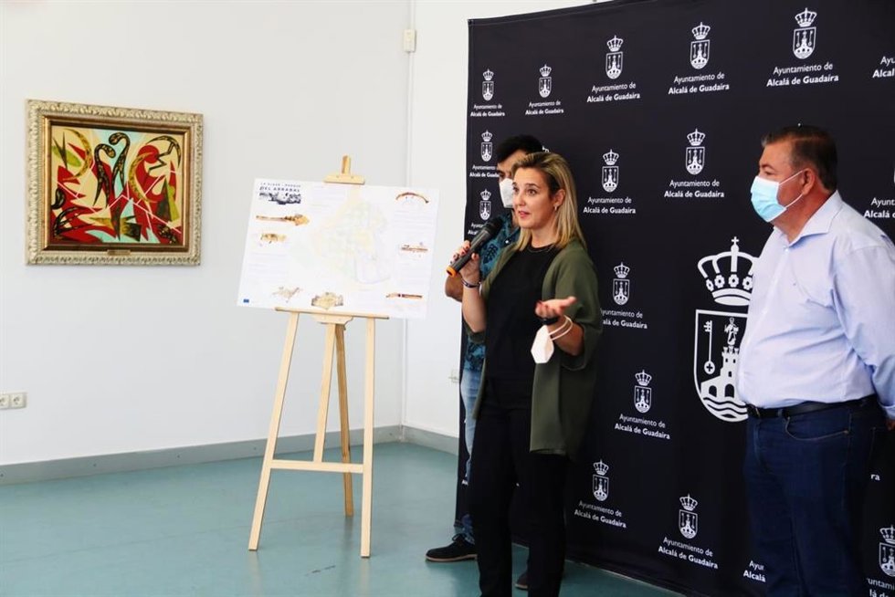 La alcaldesa de Alcalá de Guadaíra, Ana Isabel Jiménez, ha presentado este miércoles el nuevo desarrollo.