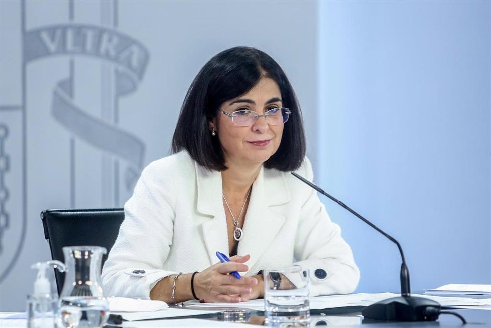 La ministra de Sanidad, Carolina Darias, durante una rueda de prensa posterior a la reunión del Consejo Interterritorial del Sistema Nacional de Salud, a 15 de septiembre de 2021, en Madrid (España).
