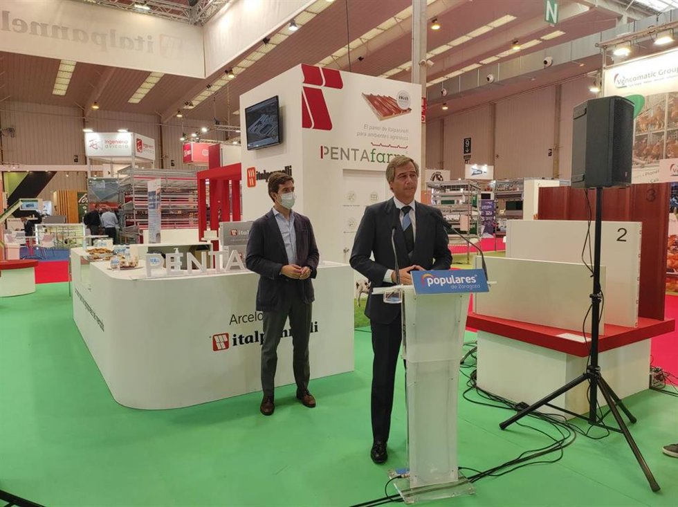 El vicesecretario nacional de Política Territorial del PP, Antonio González Terol, durante su visita a la Feria Internacional para la Producción Animal, FIGAN 2021.