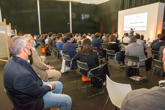 Participantes en la jonada sobre el biogas dentro de Expobiomasa 2021.