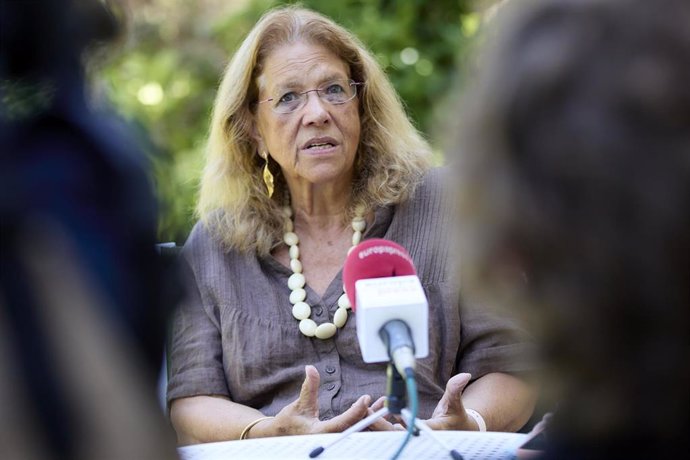 Archivo - La vicesecretaria de Sectorial del PP, Elvira Rodríguez, durante una entrevista para Europa Press