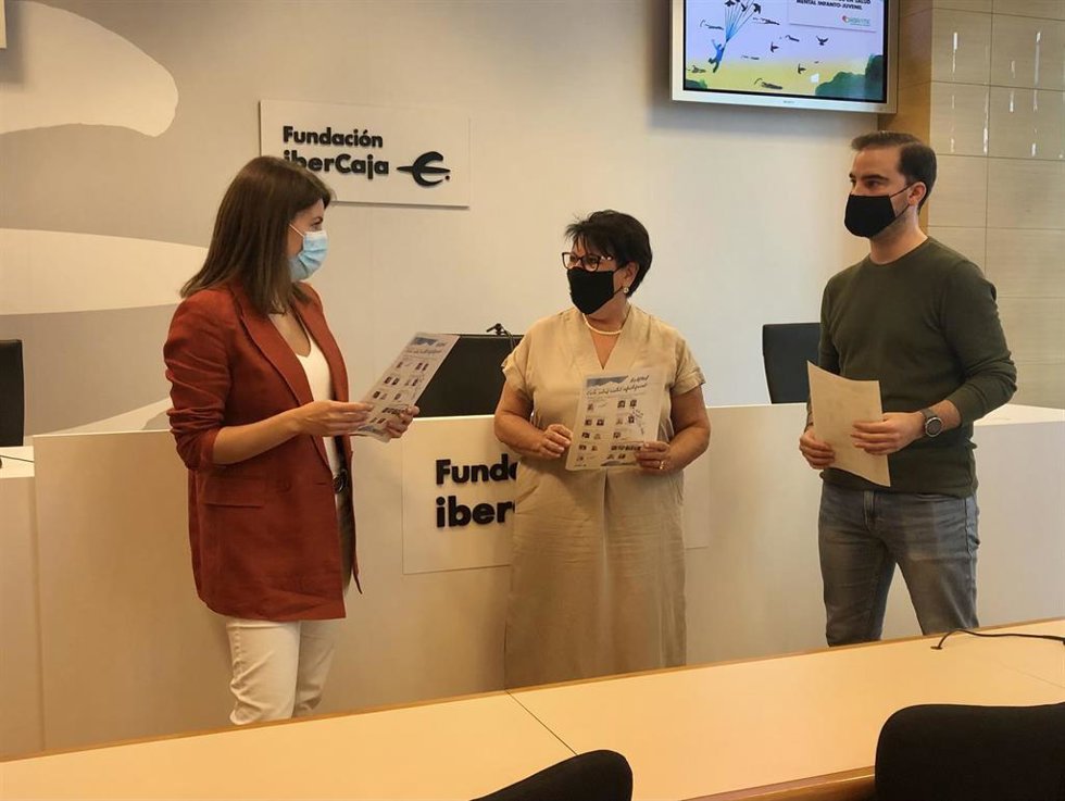 Presentación del ciclo de conferencias 'Salud mental infantojuvenil', en Ibercaja Patio de la Infanta