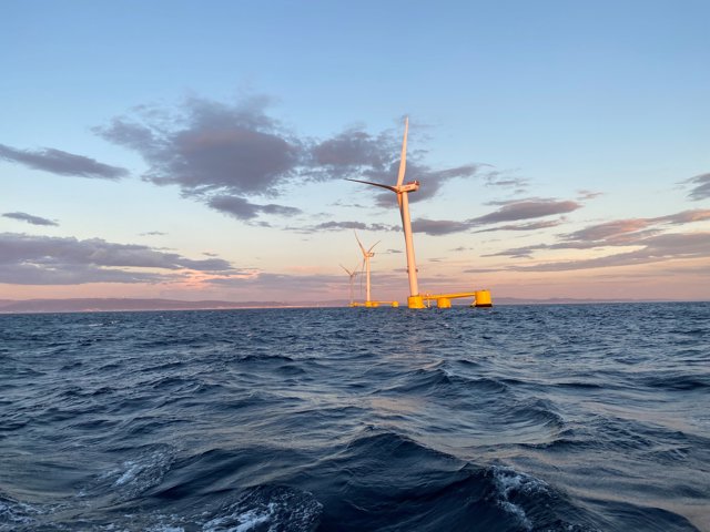 Windfloat Atlantic, el primer parque eólico flotante semisumergible del mundo impulsado por EDP Renewables (EDPR), Engie, Repsol y Principle Power (Viana do Castelo, Portugal)