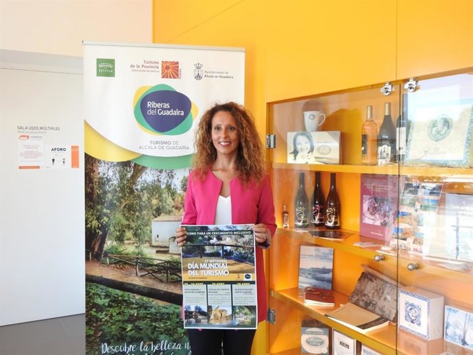 La delegada de Turismo del Ayuntamiento de Alcalá de Guadaíra, Rosa Carro (Cs), ha presentado este jueves el programa de actividades por el Día Mundial del Turismo.