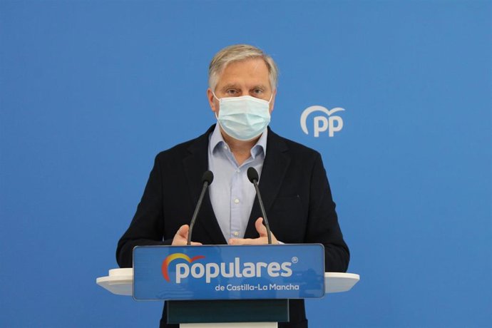 El portavoz del PP Francisco Cañizares