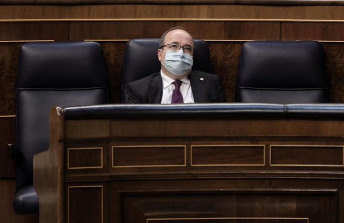 Archivo - El ministro de Cultura y Deportes, Miquel Iceta