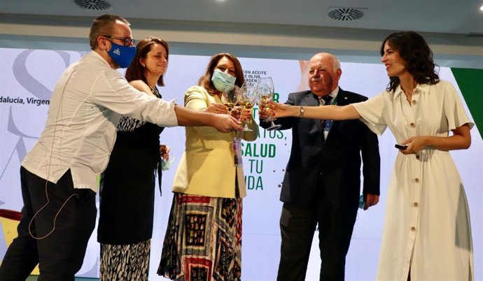 Presentación de la campaña 'Sabor a tus platos, salud a tu vida'