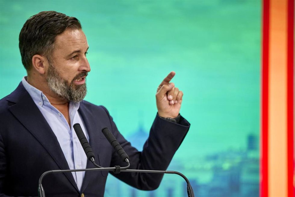 El presidente de Vox, Santiago Abascal, interviene en una rueda de prensa del Comité de Acción Política de Vox, en su sede nacional, a 30 de agosto de 2021, en Madrid, (España). 