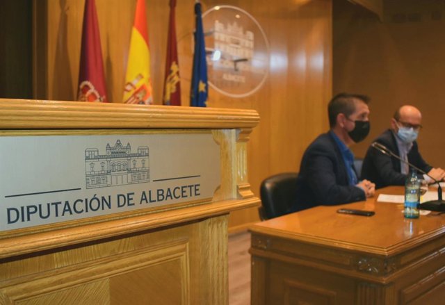 El presidente de la Diputación de Albacete, Santiago Cabañero,