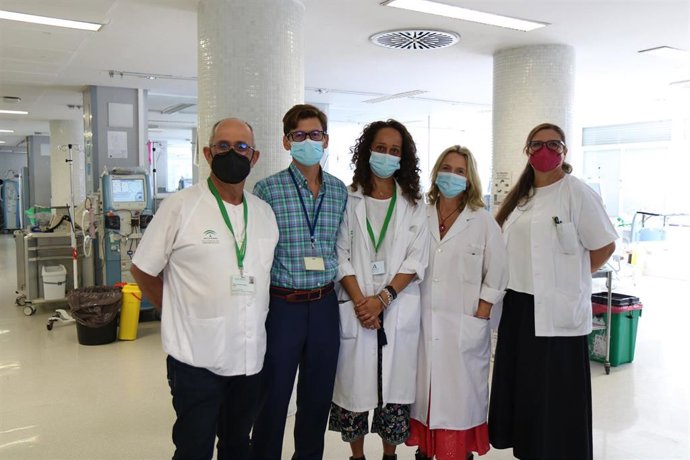 Nefrólogos del Hospital Virgen del Rocío